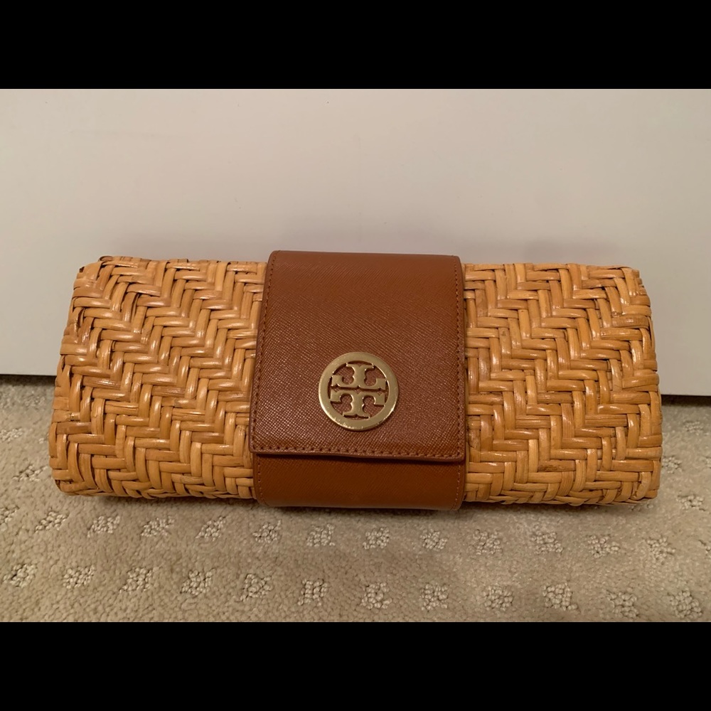 Tory Burch Vivian rattan clutch